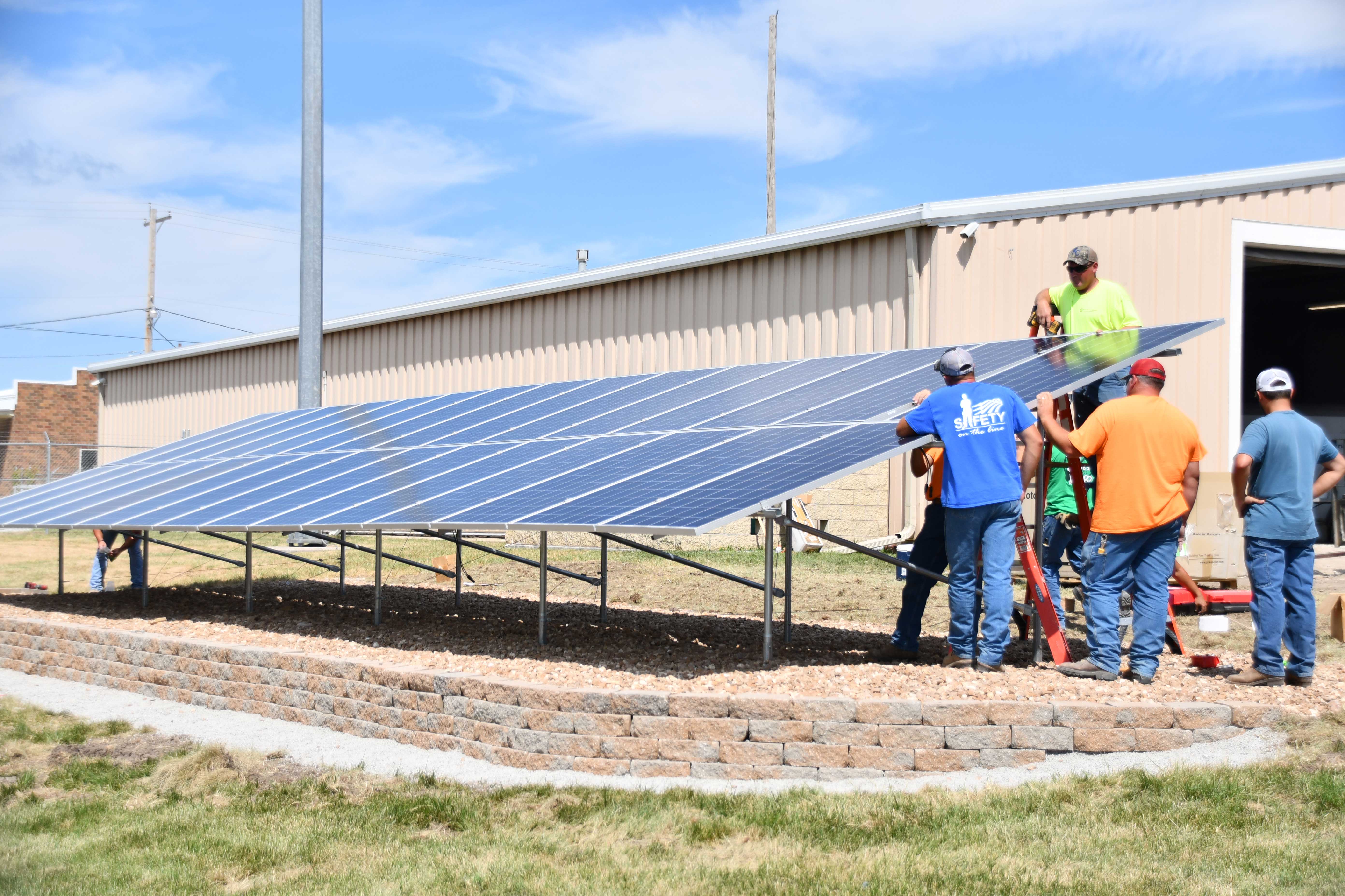 Farmers' Electric's Solar 101 Demonstration array